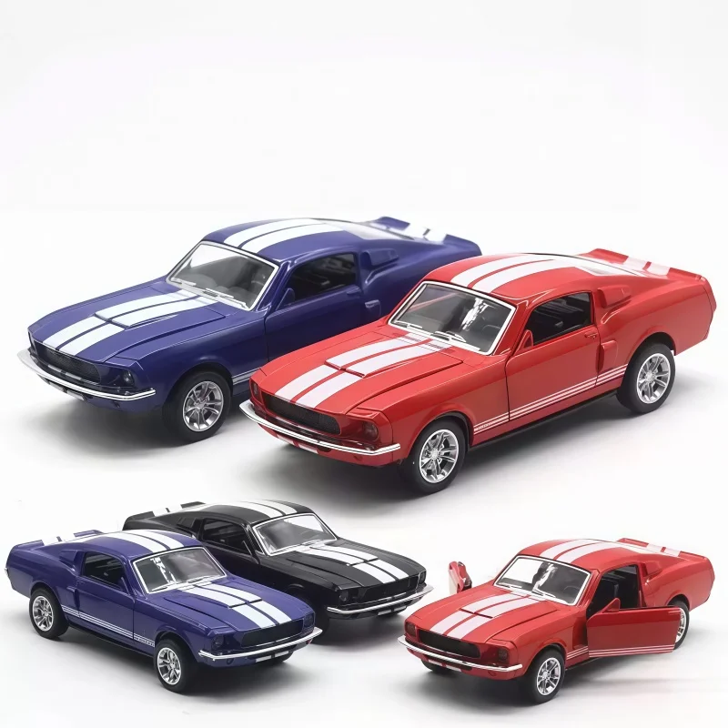 1:36 Scale American Retro Muscle Car Alloy Car Model, with Pulling Function, Car Doors Can Be Opened, Classic Retro Vehicle Rep