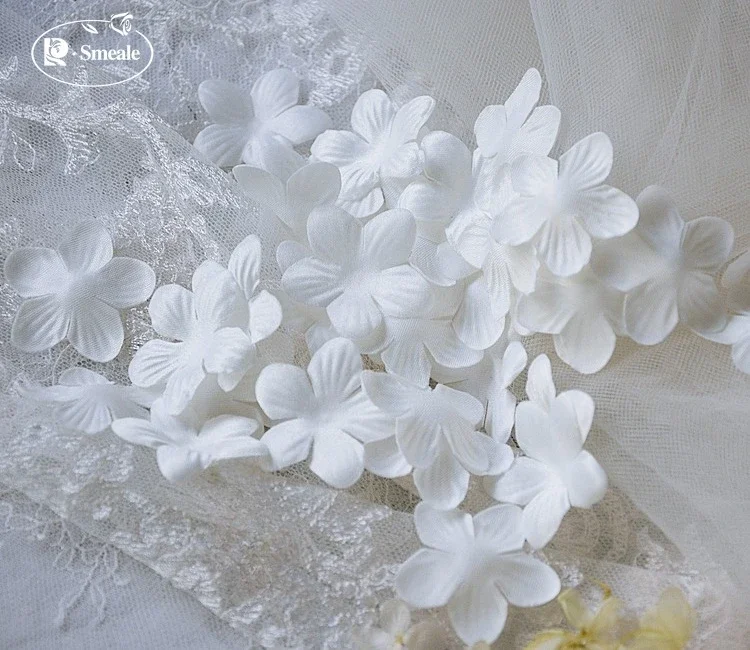 100 قطعة/الحزمة.3.8 سنتيمتر ثلاثية الأبعاد زهرة الساتان المواد خوذة الزفاف التصميم زهرة قطعة اليدوية DIY بها بنفسك فستان الزفاف البتلة اكسسوارات