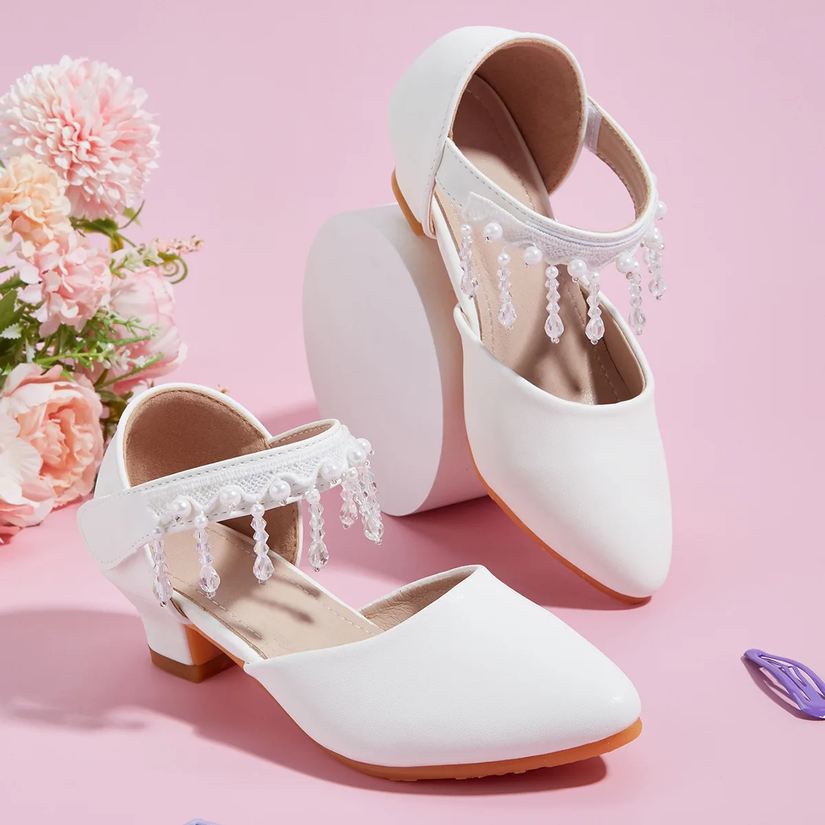 

Новинка лета 2024, детская кожаная обувь, модная обувь принцессы с острым носком и кисточками для девочек, детские танцевальные туфли на высоком каблуке