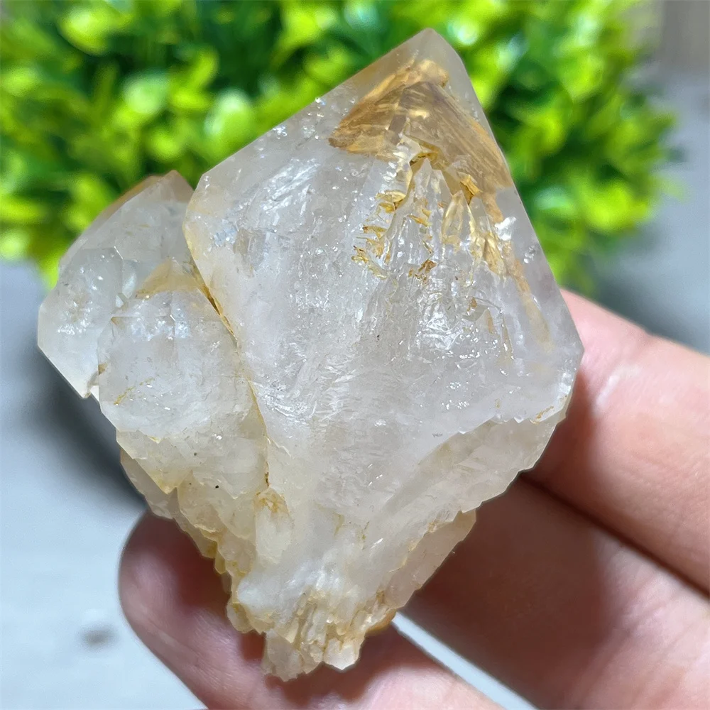 

Clear Natural Crystal Skeeton Cluster Specimen Stone Quartz Energy Mineral Gemstone Meditation Healing Gem Home Decoration