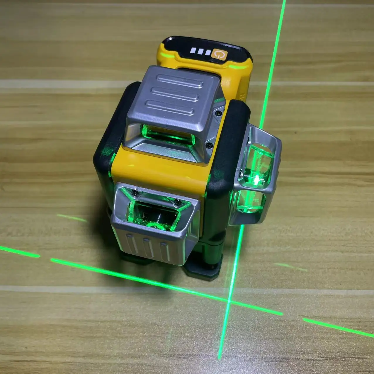 cross 16 lines lithium battery green beam laser level set self leveling 4d auto rotary construction nivel laser level kits