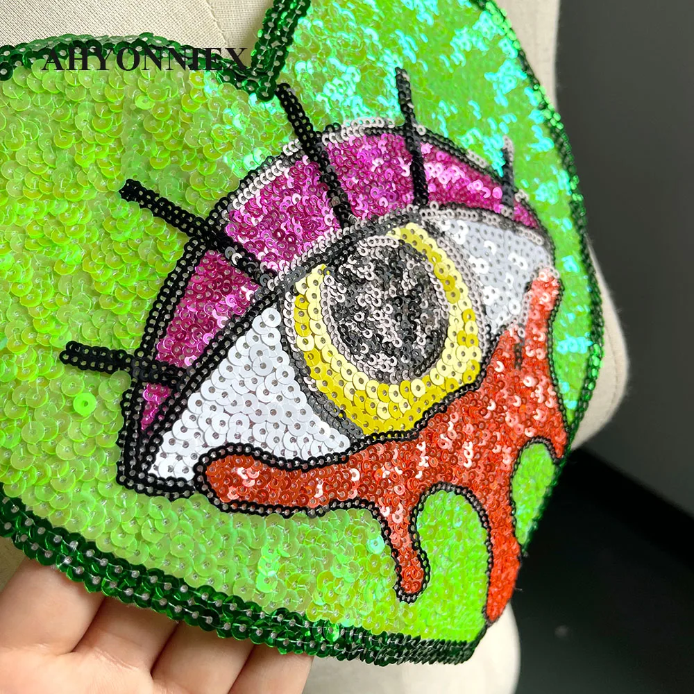 22CM Fashion Heart Shape Sequins Eye Clothing DIY Patches for Clothes Iron On Patch Badge Applique Embroidered Patches