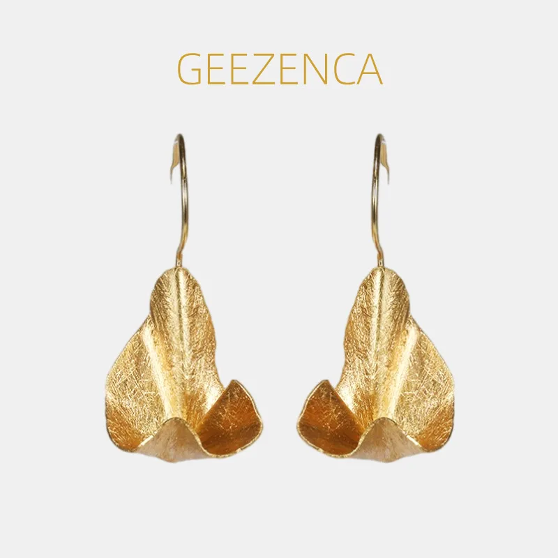 

GEEZENCA S925 серебряные позолоченные геометрические плиссированные висячие серьги женские простые модные изящные уникальные серьги подарок для нее