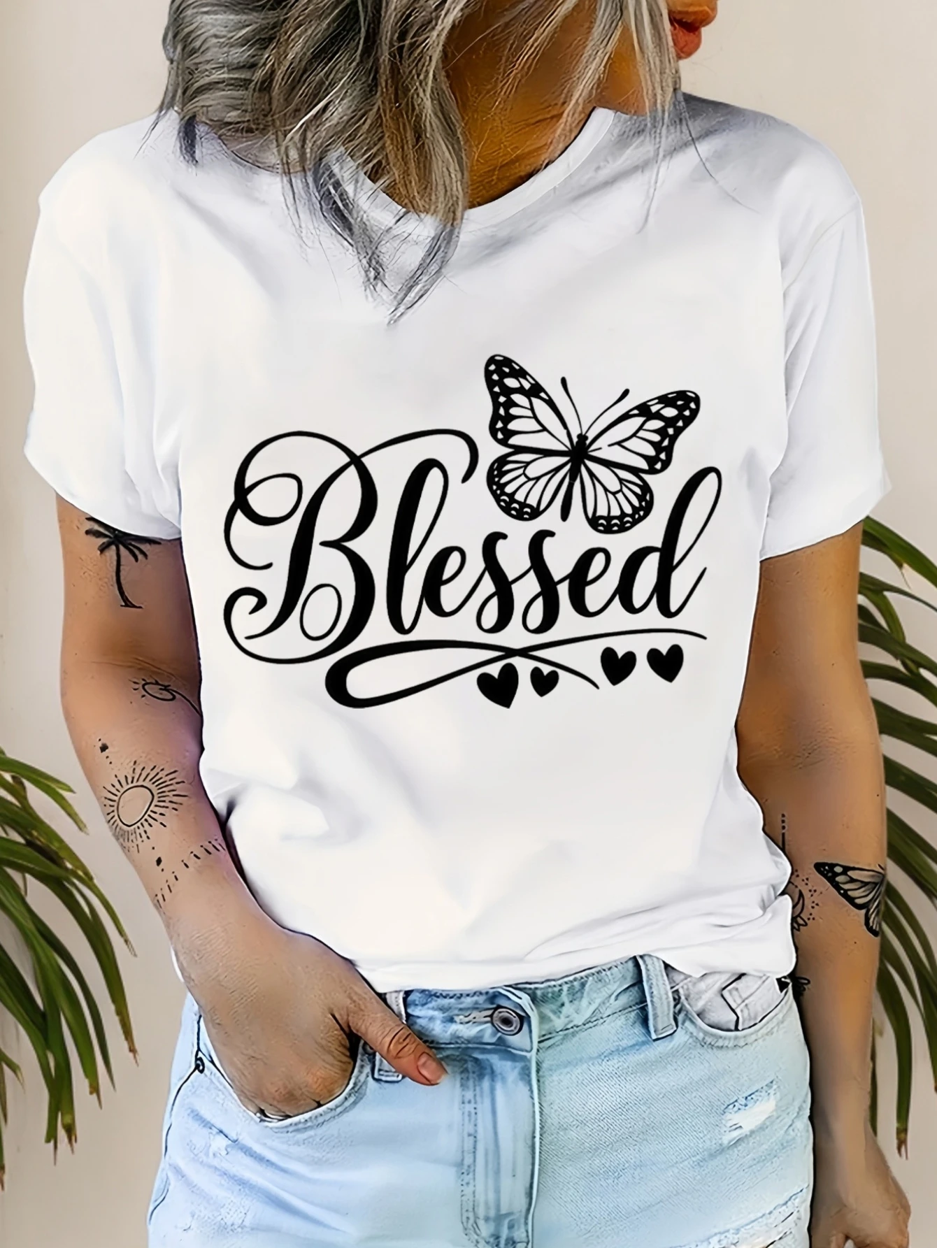 

Летняя женская футболка с принтом Bleesed Butterfly, повседневная женская футболка с круглым вырезом и короткими рукавами, одежда