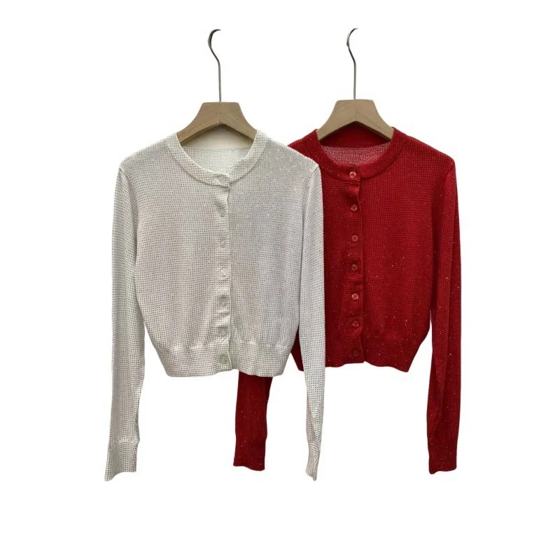 

24 years of hot new British style high-grade cashmere warm casual women's sweater trend simple fashion crew-neck buttons