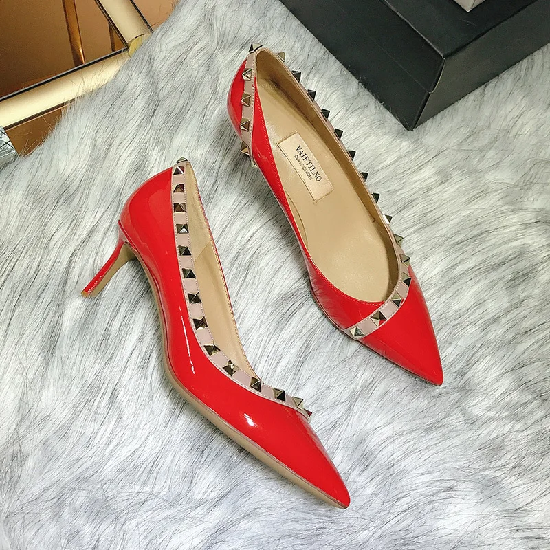 2024 Popular Pointed Toe Patent Leather Rivet Stud High Heels Shoes Banquet Party WeddingShoes Nightclub High Heels Women Shoes