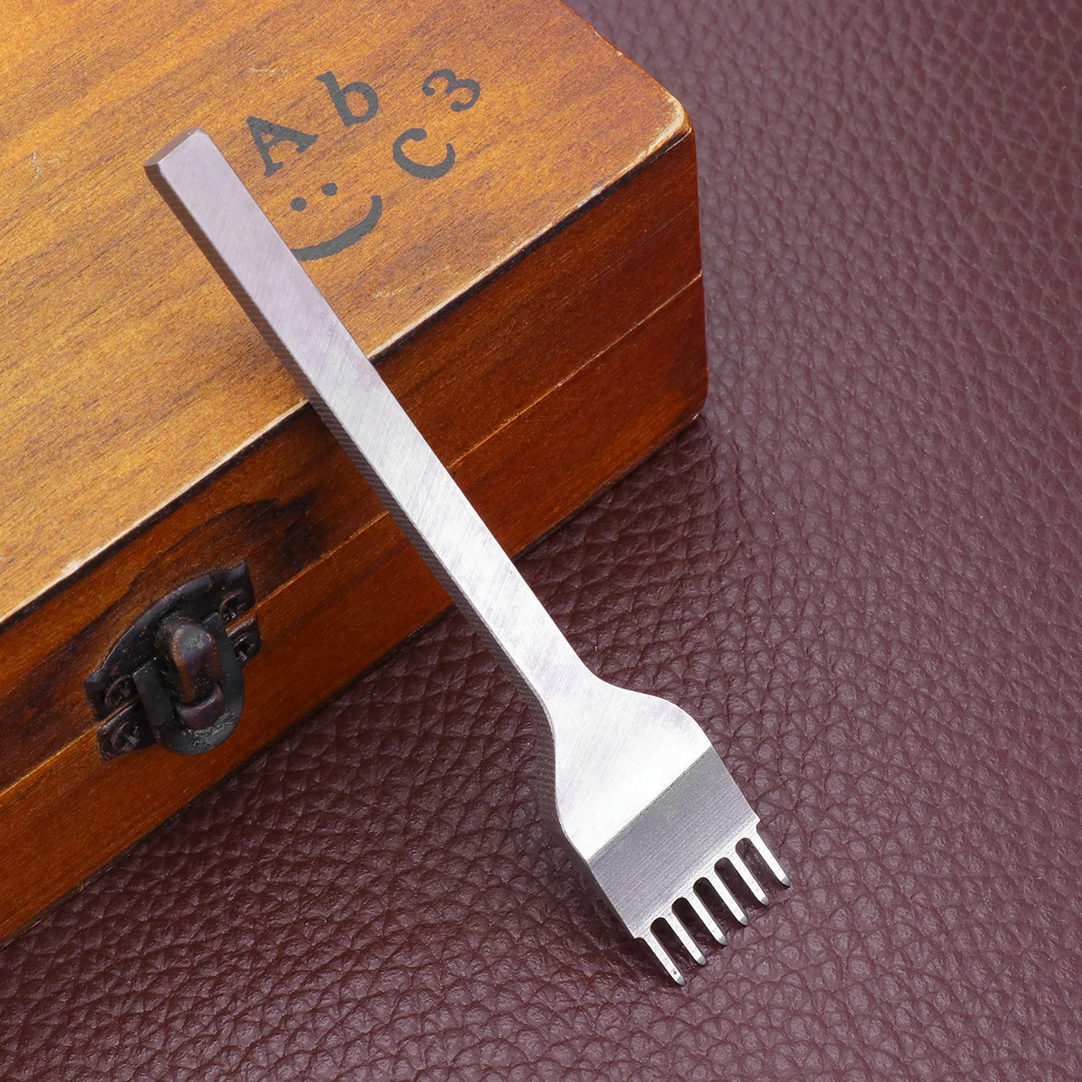 

4Pcs DIY Punch Tool Set Premium Steel for Round Holes Craft Tool for Decoration and Watch Band