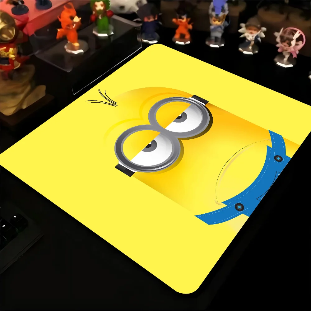 Cute Funny Cartoon M-Minions Mousepad Small LockEdge Mouse Pad For Gamers Computer Desk Pad Anti-slip Rubber