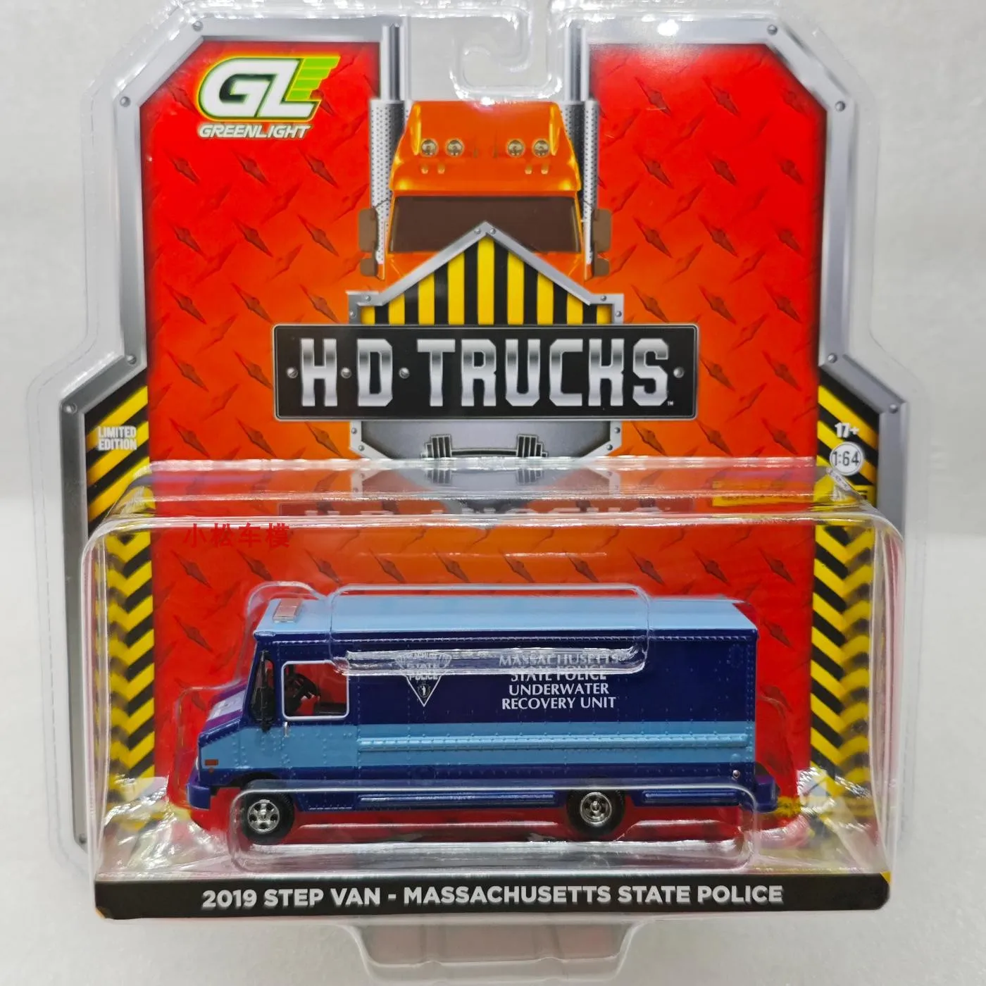 

1:64 2019 Step Van Massachusetts State Police Simulation Diecast Car Metal Alloy Model Car decoration display collection gifts