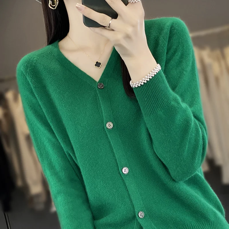 

New Fashionable V-Neck Cardigan For Spring And Autumn, A Solid Color Casual Knitted Long-Sleeved Top For Women-RW110