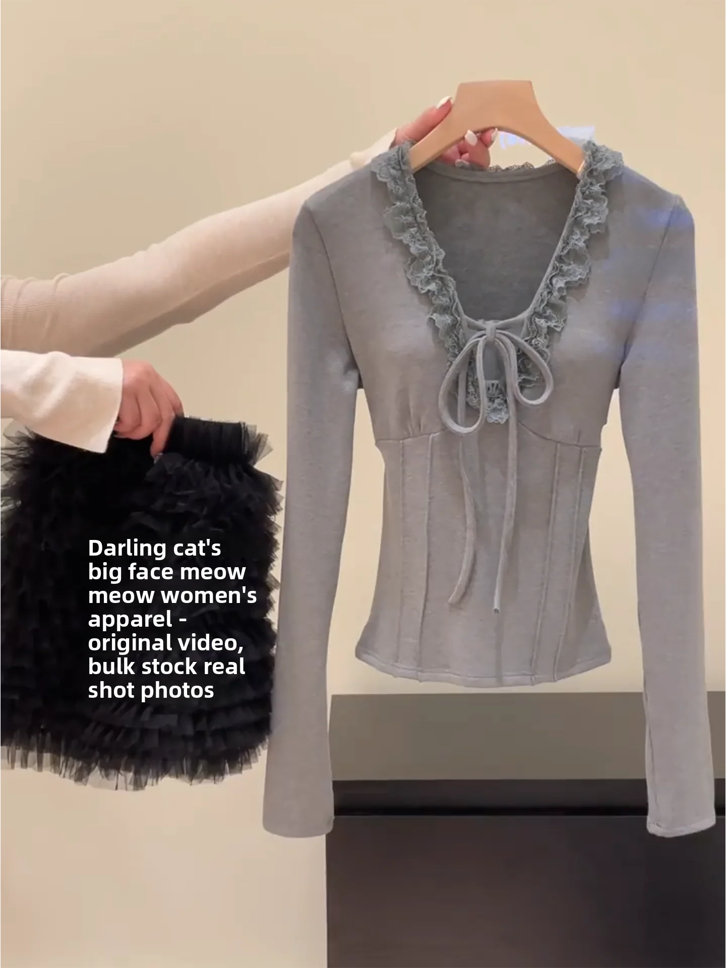 スイートガール スレ レース スプライス ノット ロング スリーブ Tシャツ レディース 秋冬 インナー スリムフィット ベースシャツ トップス 韓国風 スレ