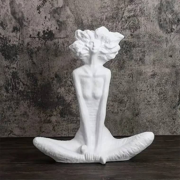 Resin Handicraft Artificial Portrait Sculpture Cross-legged Crafts Girl Decorative Figurines Home Decoration Accessories