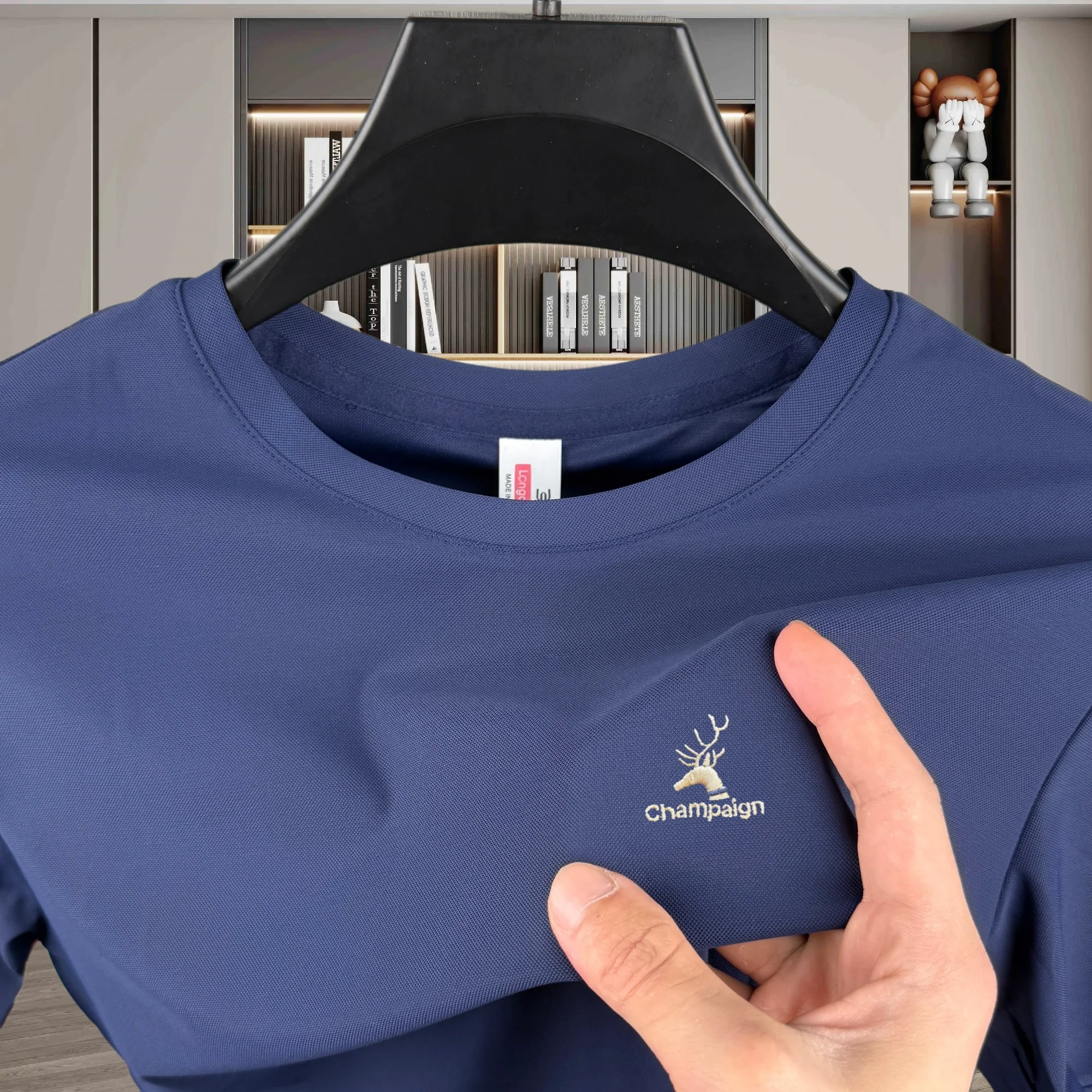 High end ice silk short sleeved men's round neck top summer fashion deer head embroidery design breathable casual Paul T-shirt ﻿