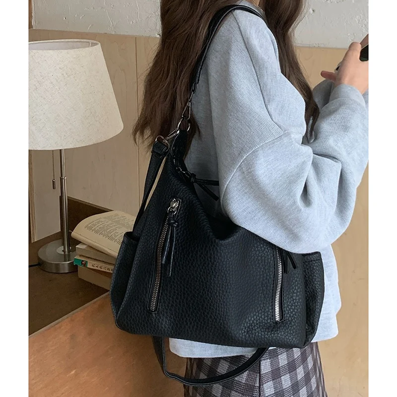 Girls Korean Daily Commute Messenger Bags Women Niche Design Versatile Tote Bag Lady Casual Vintage Shoulder Bags