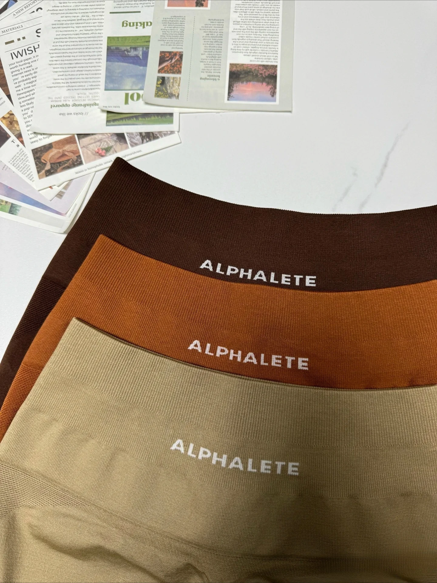 

Новинка 2023 года, дофамин, высококачественные дышащие шорты Alphalete, впитывающие пот, высокая эластичность, шорты для фитнеса, йоги, пилатеса