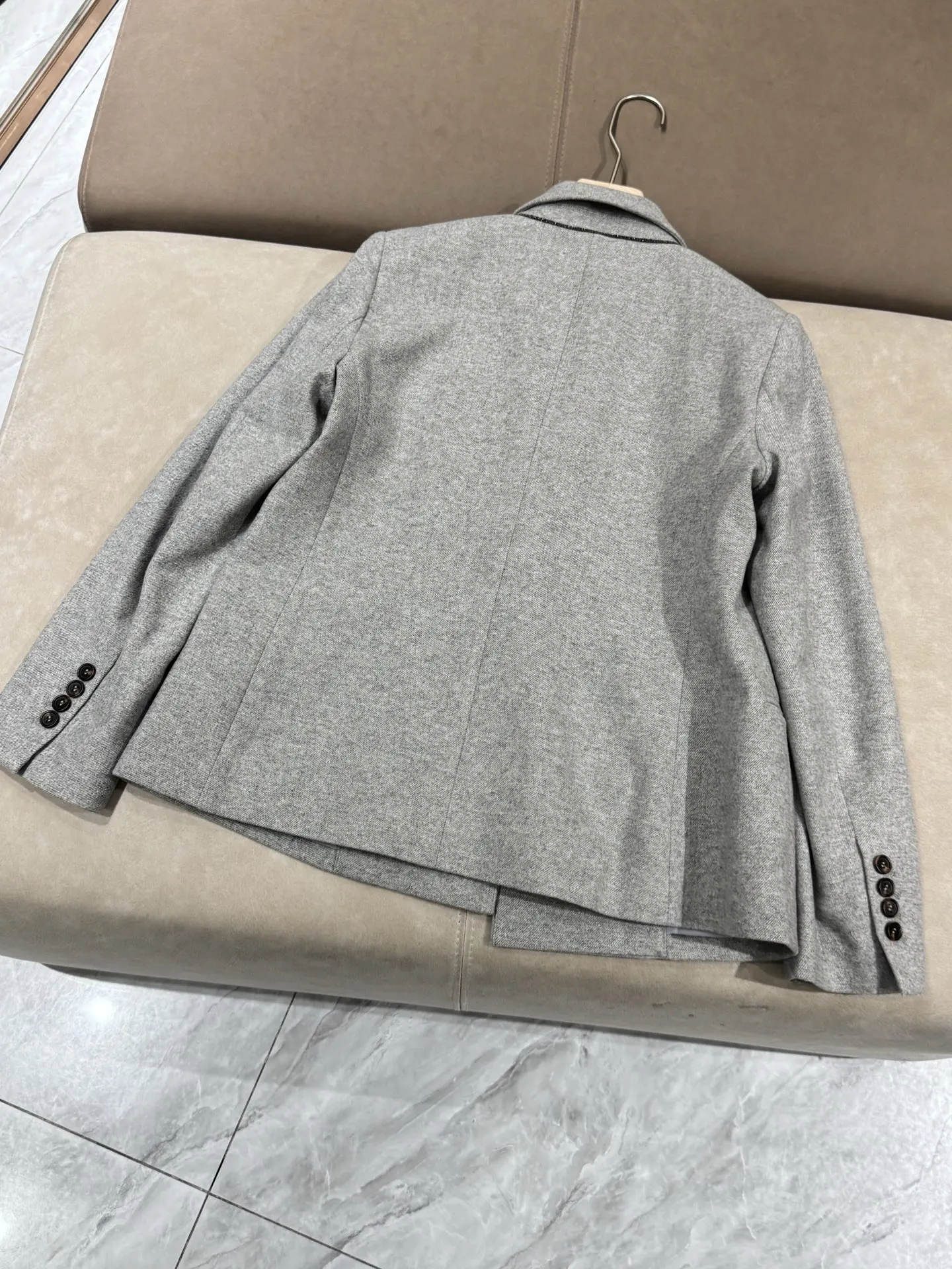 

Женский новый высококачественный двубортный пиджак из камвольной шерсти, модный и универсальный повседневный костюм, топ