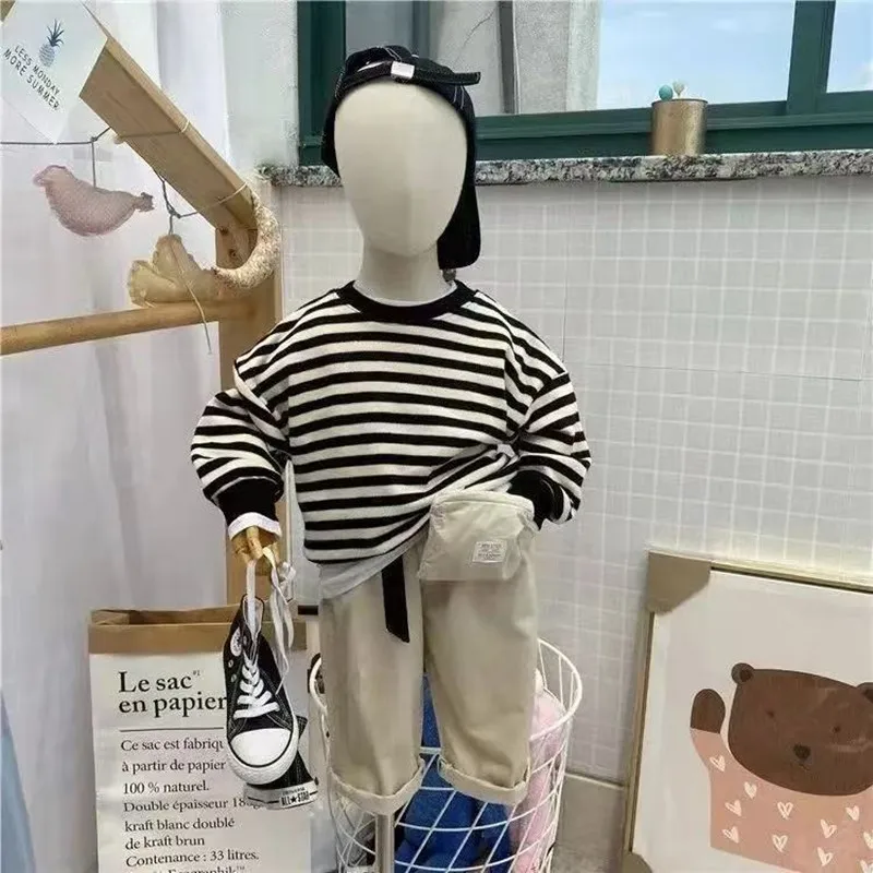 

Autumn And Winter Boys and Girls Striped T-shirt New Children's Round Neck and Thick Velvet Hoodie Bottom Shirt Spring/Autumn