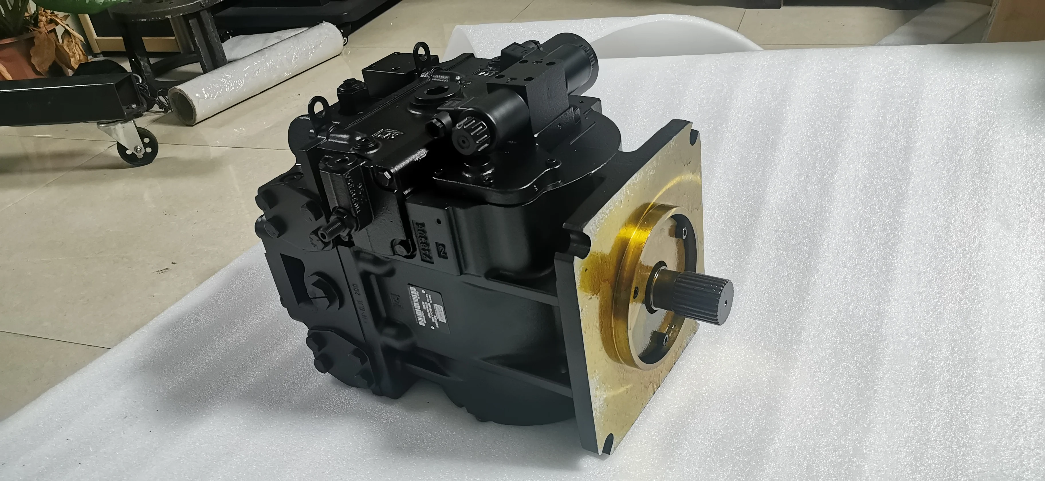 Good Quality Series 90 Axial Piston Pump 90R180 CA2 AB80 S7C8 H00 NNN Hydraulic Pump 90L 90R Full Series Hydraulic Piston Pump