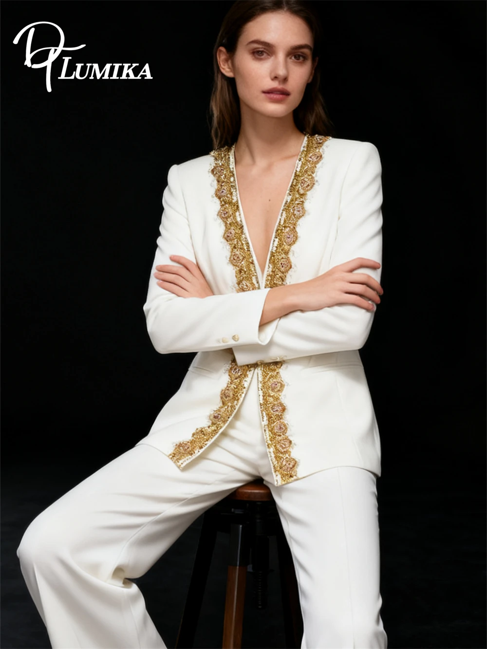 Luxury Beaded 2-Piece Suit Women Zipper Closure Pearls Slim Fitting Womens Formal Suits Pageant Wedding Party Prom Outfit