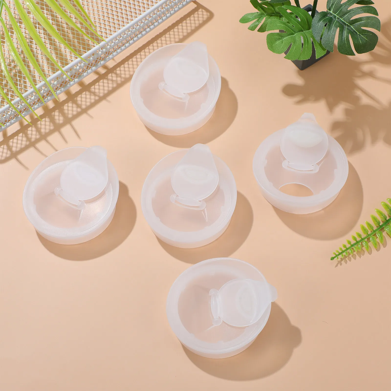 Glass Pitcher Lids 5 Pack Clear Replacement Covers for Standard Cold Water Jugs Kitchen Bar