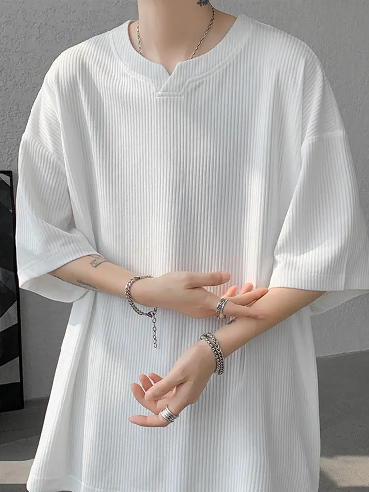 

Loose Ice Silk ort Sve V-Ne T-irt Men's Summer 2024 New Sle Pure White Texture Stripe Faion Brand Breathable