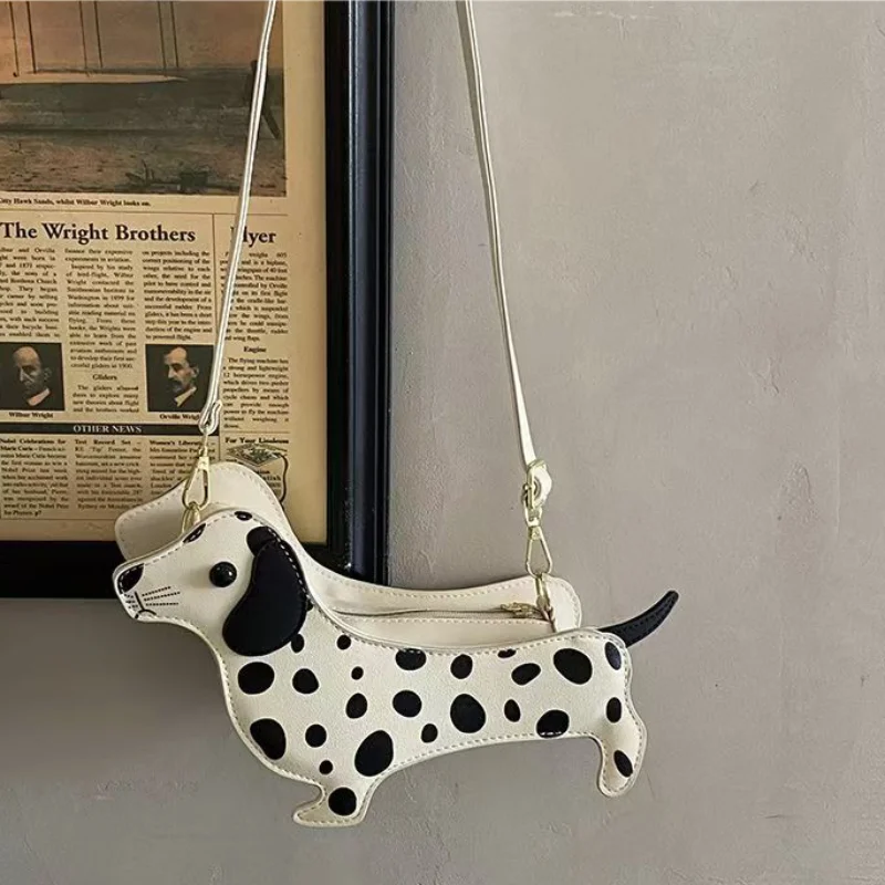 

Стильная повседневная сумка-кроссбоди с принтом таксы, креативная сумка через плечо с изображением пятнистого щенка, регулируемая, на молнии