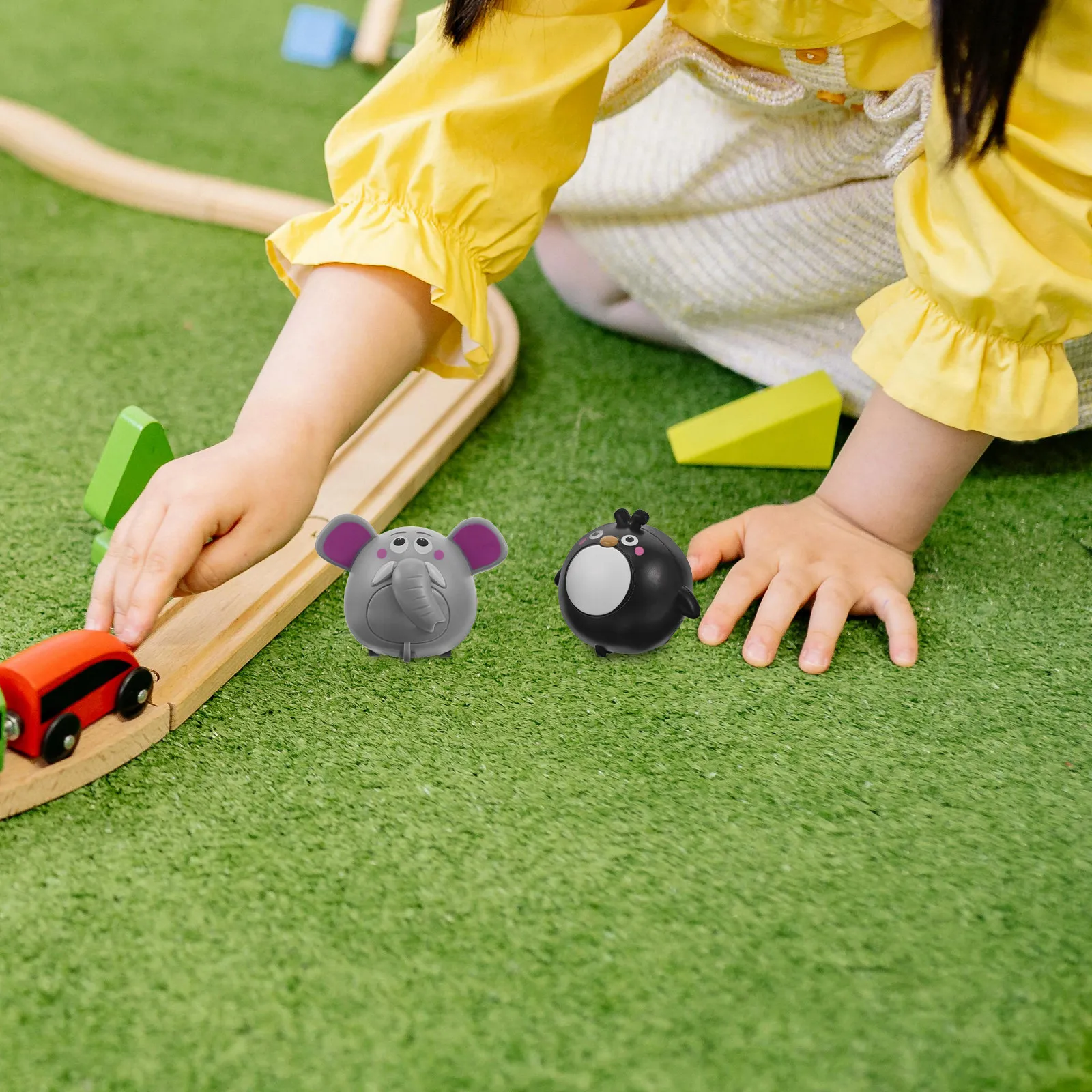 4Pcs Mini Inertia Cars Adorable Cartoon Animal Design Pull Back Function Small Vehicles for Boys Girls Party Favors Teacher