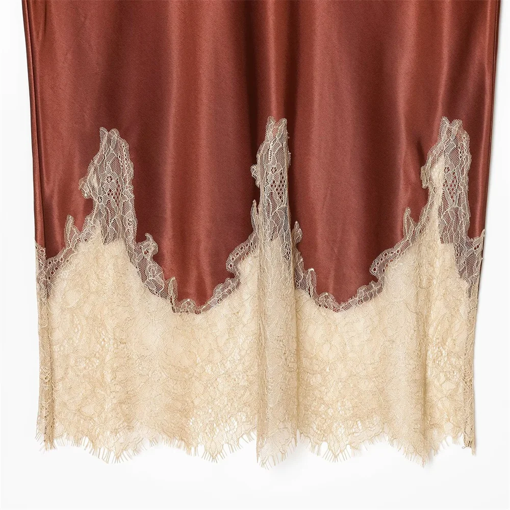 Winter New Product Women's Fashion Versatile Contrasting Lace Decoration Mid Waist Silk Texture Long Skirt Midi Half Skirt