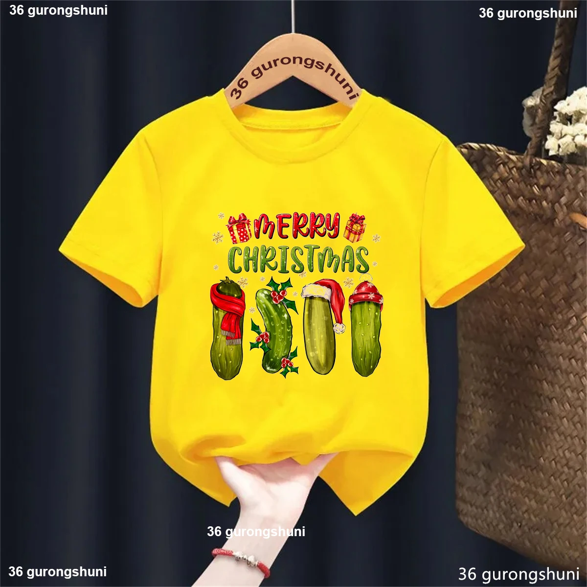 

Merry Christams Cucumber Graphic Printed T Shirt Girls/Boys Funny Kawaii Kids Clothes Xmas Gift T-Shirt Harajuku Shirt