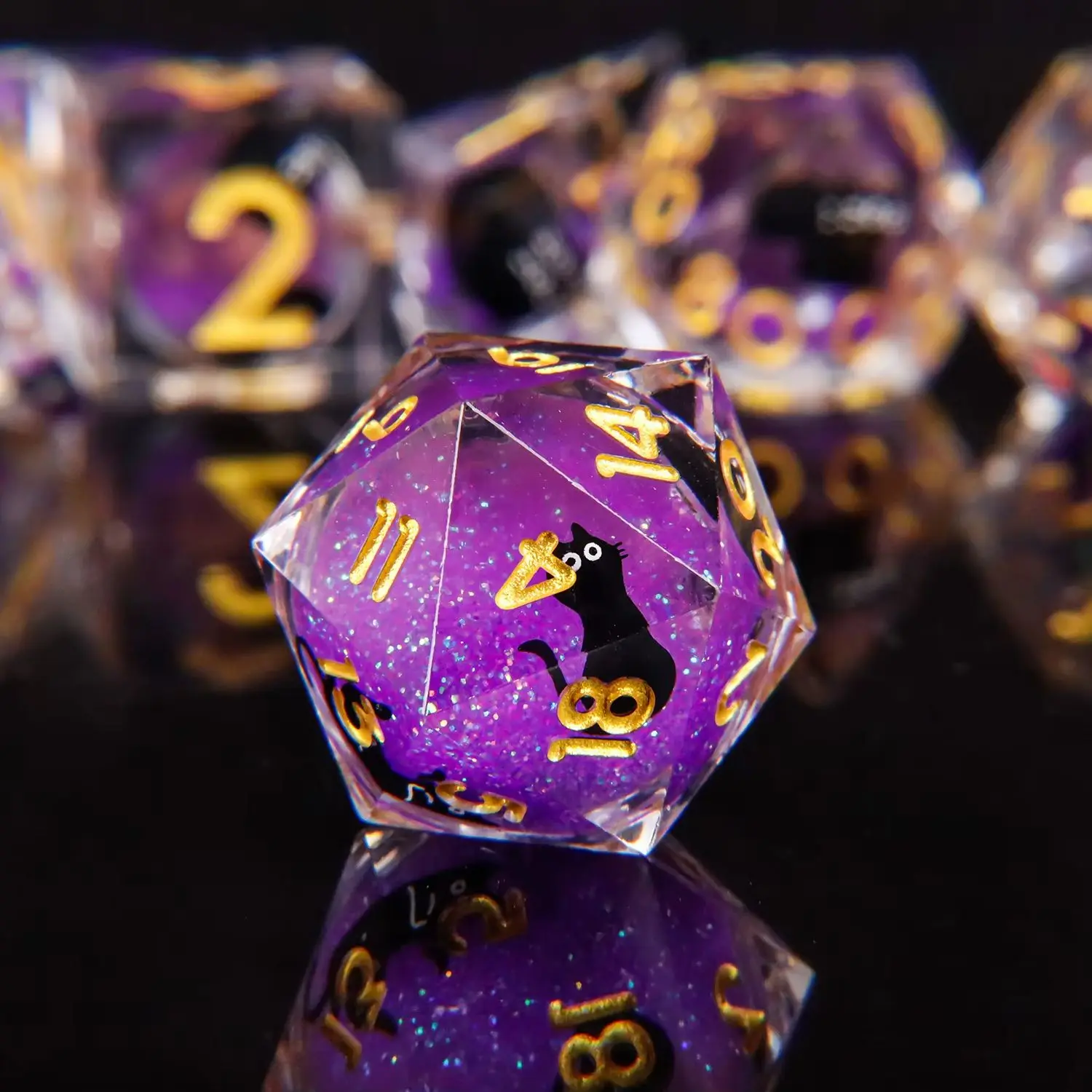 

Коглые кости с жидким сердечником и острыми краями для Dungeons and Dragons Animal Dice Resin dnd кошачьи кости D20 d&d dice, набор костей Galaxy Dice