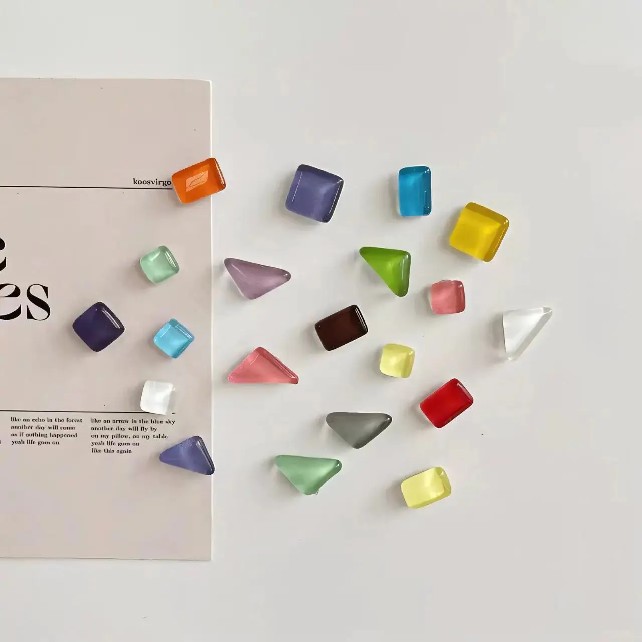 Lovely Glass Irregular Figure Magnetic Refrigerator Magnets Office Whiteboard Message Home Decoration