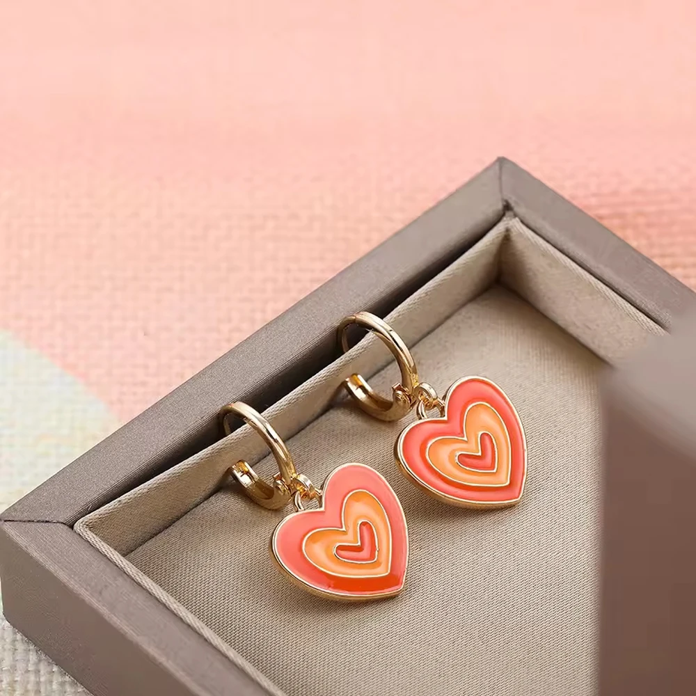 Pretty Colored Dripped Oil Heart-shaped Earrings for Women Girl Romantic Love Dating Ear Accessories Fashion Jewelry Gift