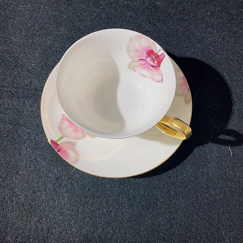 Pink  Ceramic European Coffee Cup and Saucer Small Fresh Flower Bone China Ceramic Cup Afternoon Tea Flower Tea Cup for Girl