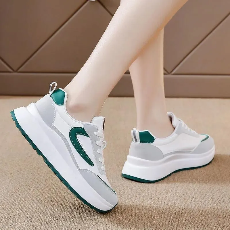 Women Sports Sneakers Round Toe Versatile Thick Sole Casual Lightweight Elevated Running Shoes Retro Sports Comfort 2024