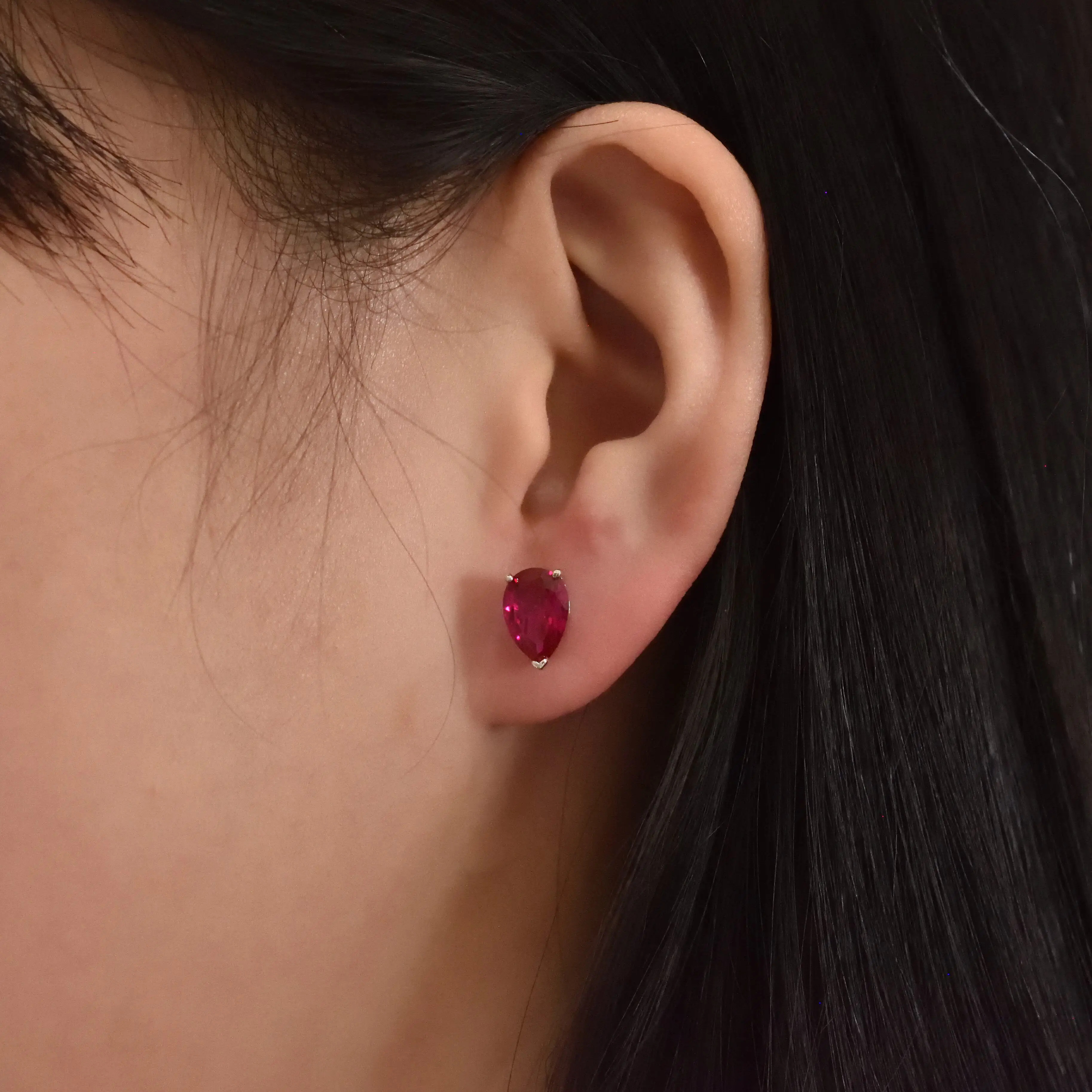 2 Carat High Carbon Diamond Drop Earrings - close-up view
