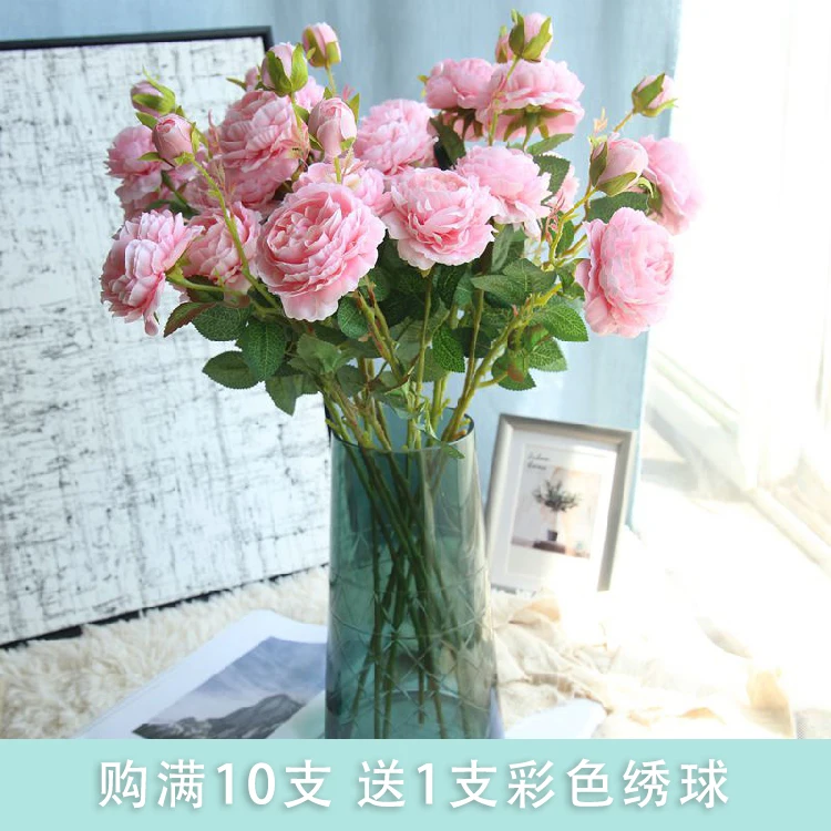 

Simulated Western rose, artificial flower, silk flower arrangement, flower bouquet, dining table, dry flower photography props