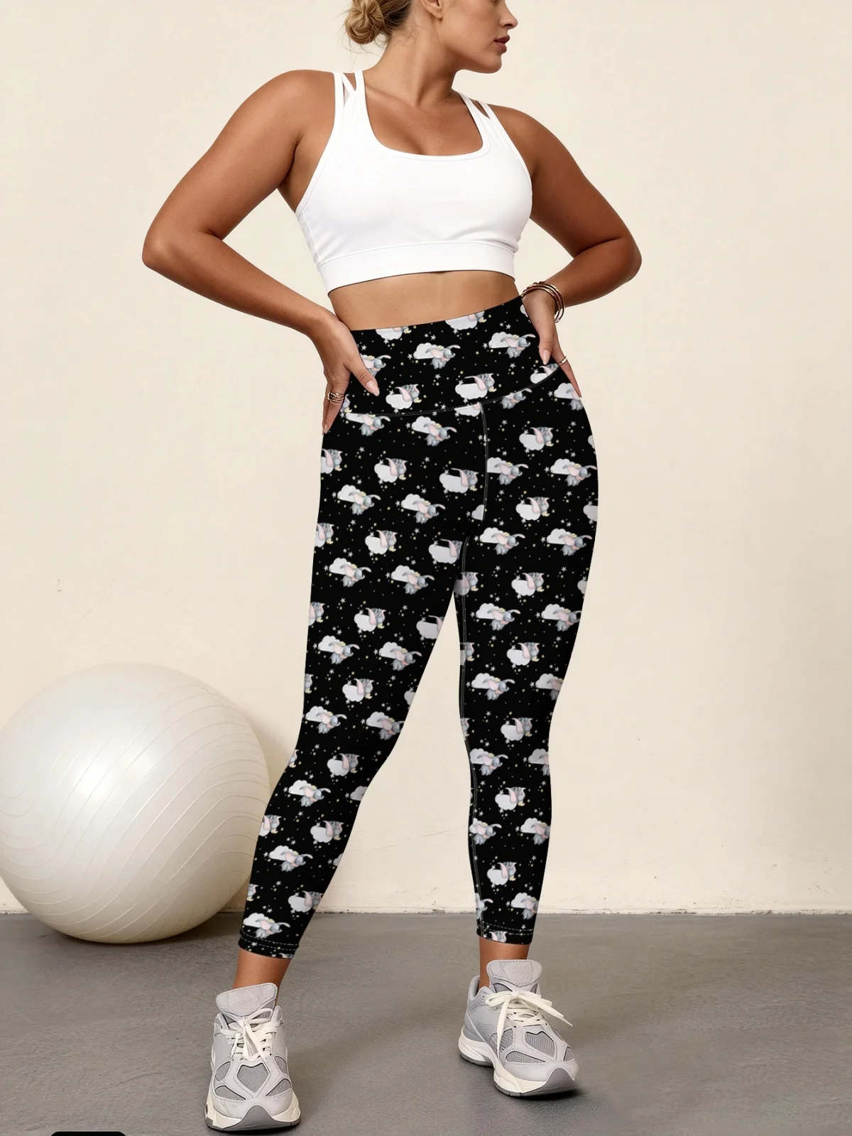 

Black background elephant cloud printed women's high waisted yoga pants, high stretch quick drying sports leggings, gym fitness