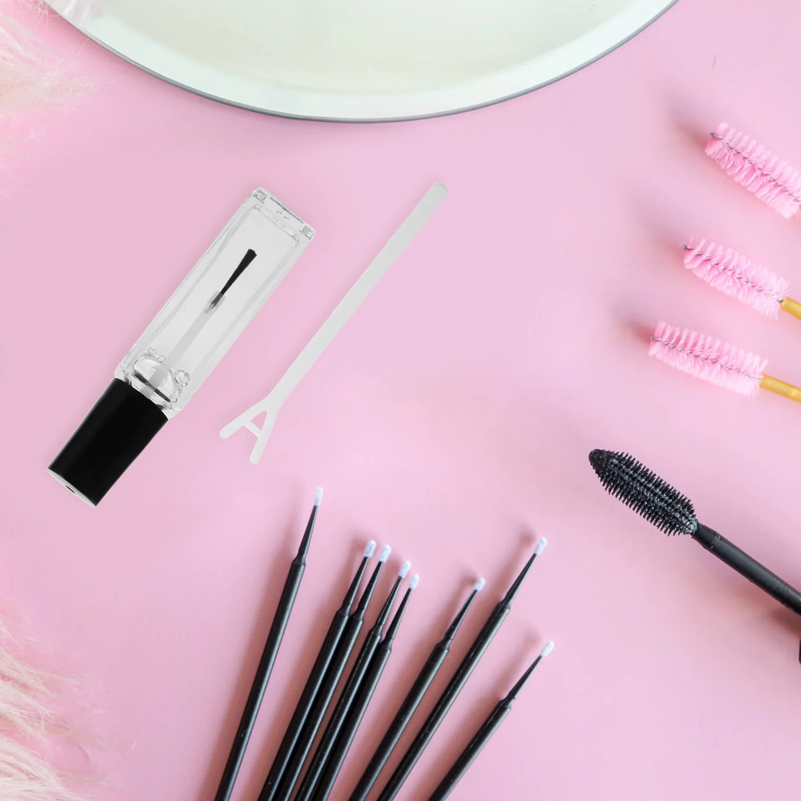 

Clear Strong Hold Strip Glue High Viscosity Quick Dry Invisible Formula Includes Y Fork Applicator Gentle On Skin For Women Lash