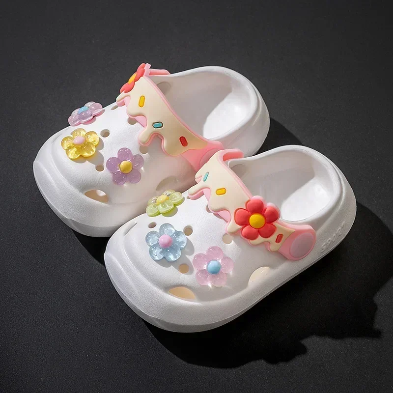 Summer Childrens Slippers Baby New Cute Flowers Soft Sole Sandals Indoor Soft Anti Slip Girl Sandals Hole Shoes Kids Beach Shoes