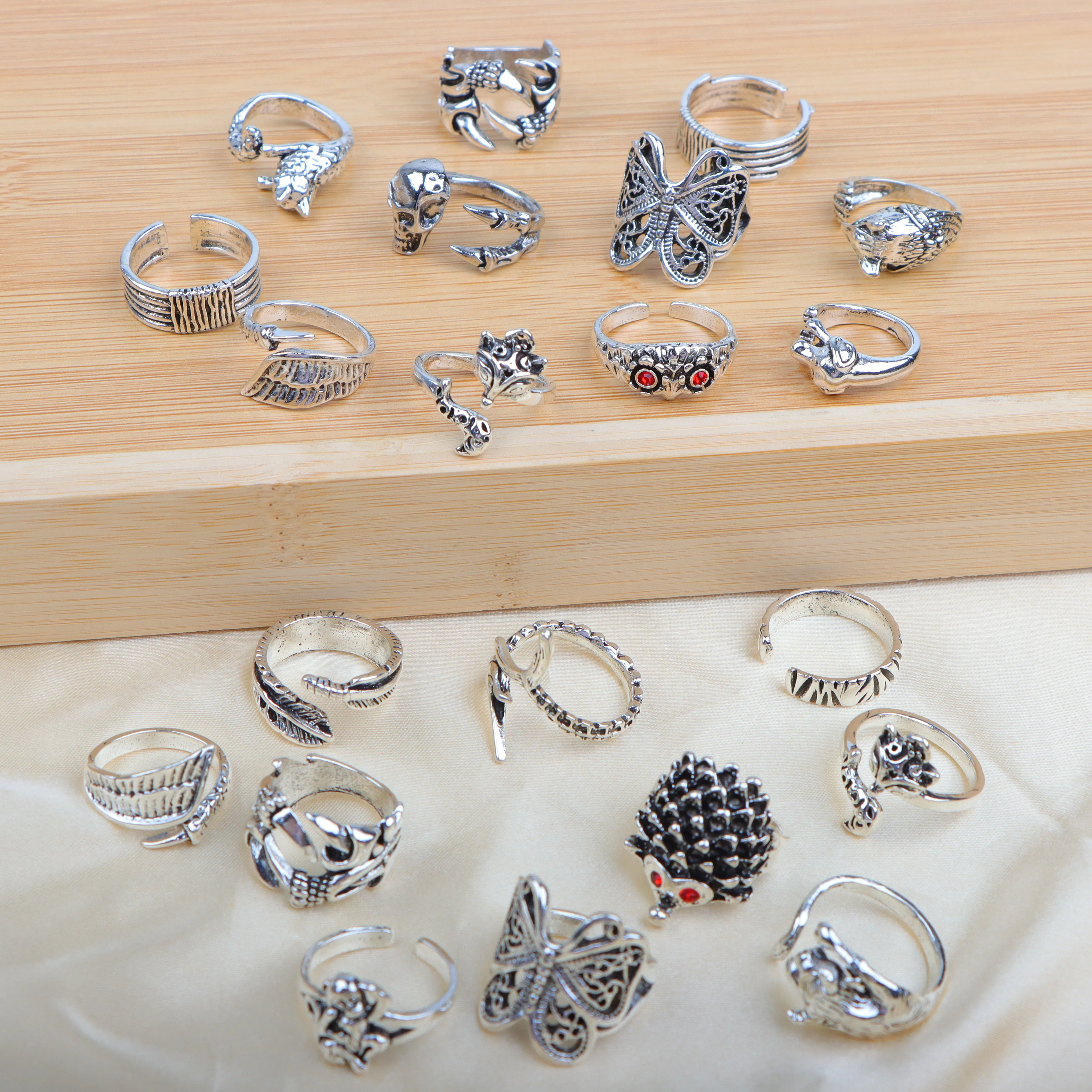 10/20/30/50 Pcs/Pack Retro Punk Skull Devil Eye Ring, Men\'s  Women\'s Hip Hop Rock Party Accessories Mixed Style Jewelry Gift