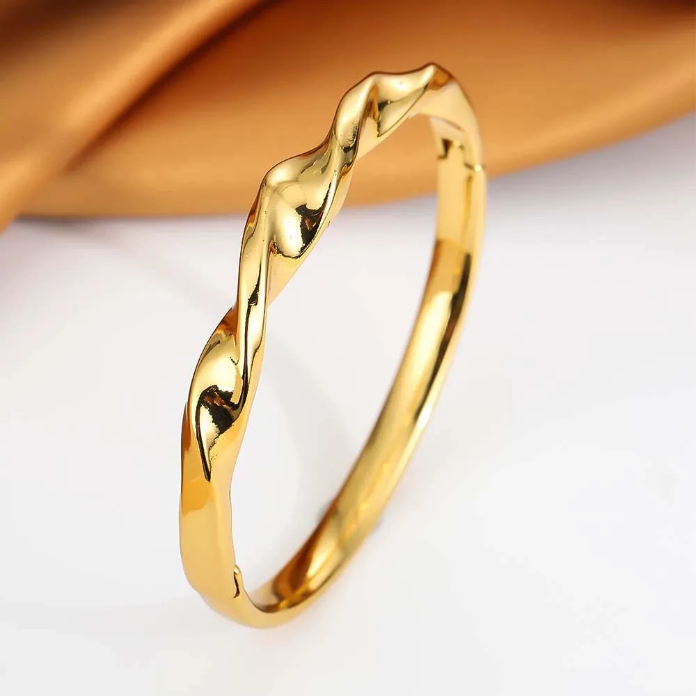 Hot Selling Stainless Steel Bracelet Women's 18k Real Gold Plated Washable Titanium Steel Open Bracelet