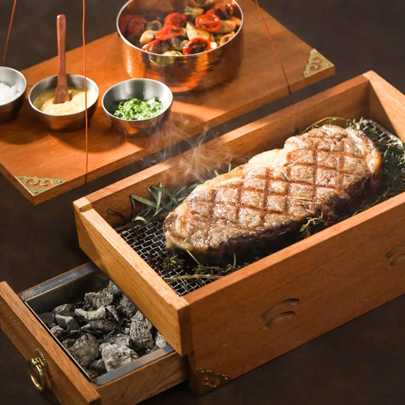 

Western style solid wood flap steak plate, smoked charcoal fire beef steak, smoked box, high-end barbecue meat plate