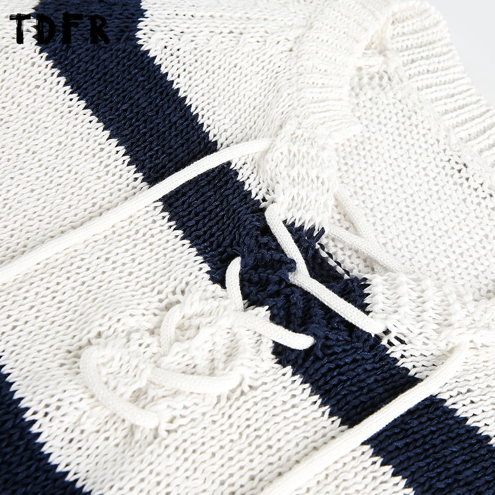 레이스 업 스트라이프 스웨터 남성 니트 가을 얇은 캐주얼 루즈 긴 소매 풀오버 남자