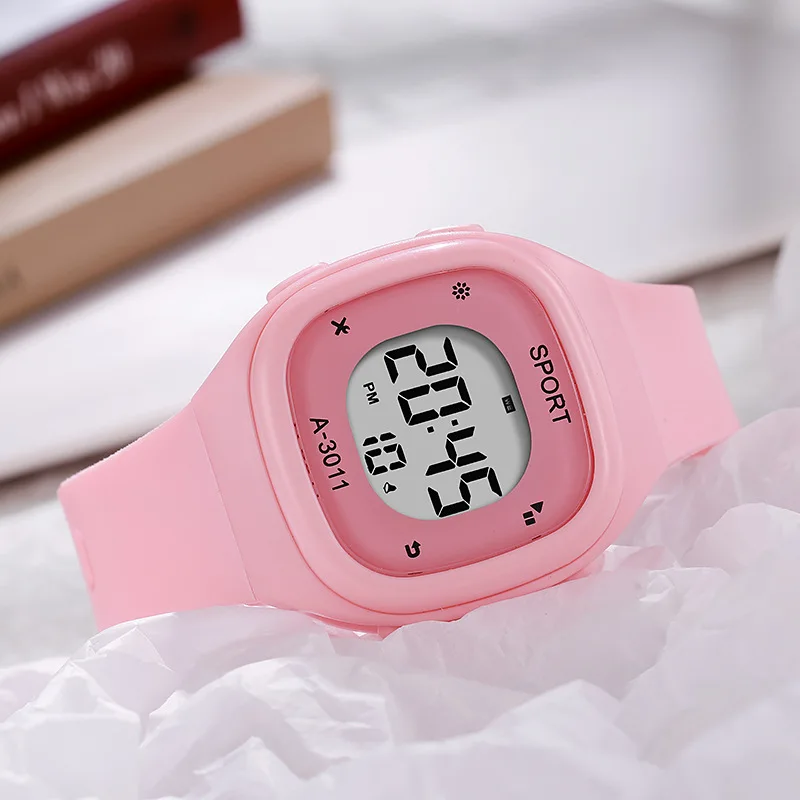 ساعة MAYZHISU LED الإلكترونية للرجال، ساعات رياضية رقمية للرجال، ساعة معصم رياضية مضيئة، ساعة منبه مقاومة للماء