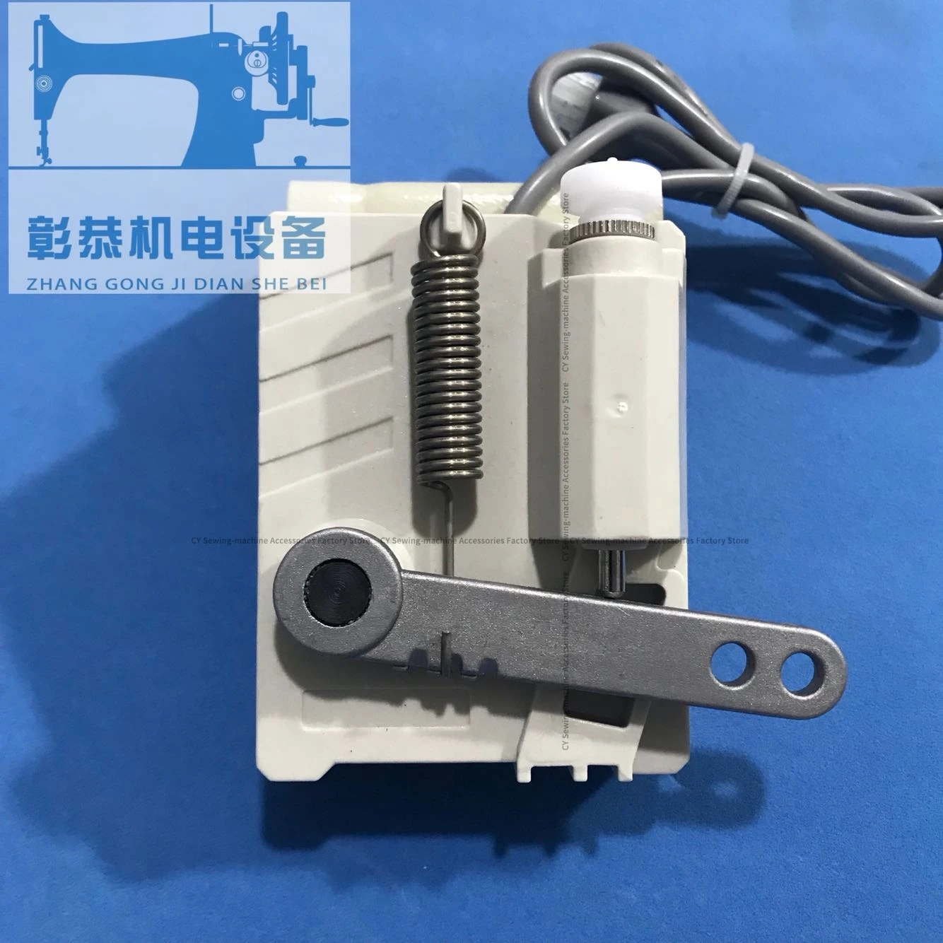 

Guli Goolee 195A Контроллер скорости Ножной переключатель Компьютерные синхронные аксессуары для швейных машин DY