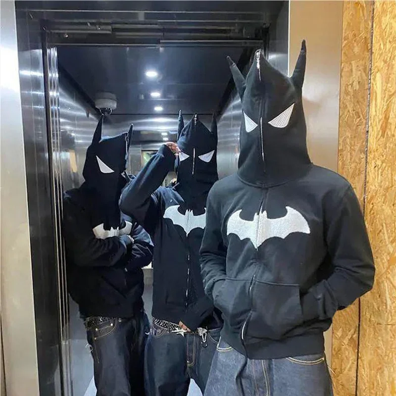 Batman Anime Hoodies Men Cartoon Embroidery Sweater Autumn Winter Fashion Hip Hop Full Face Zipper Coat Women Loose Sweatshirt