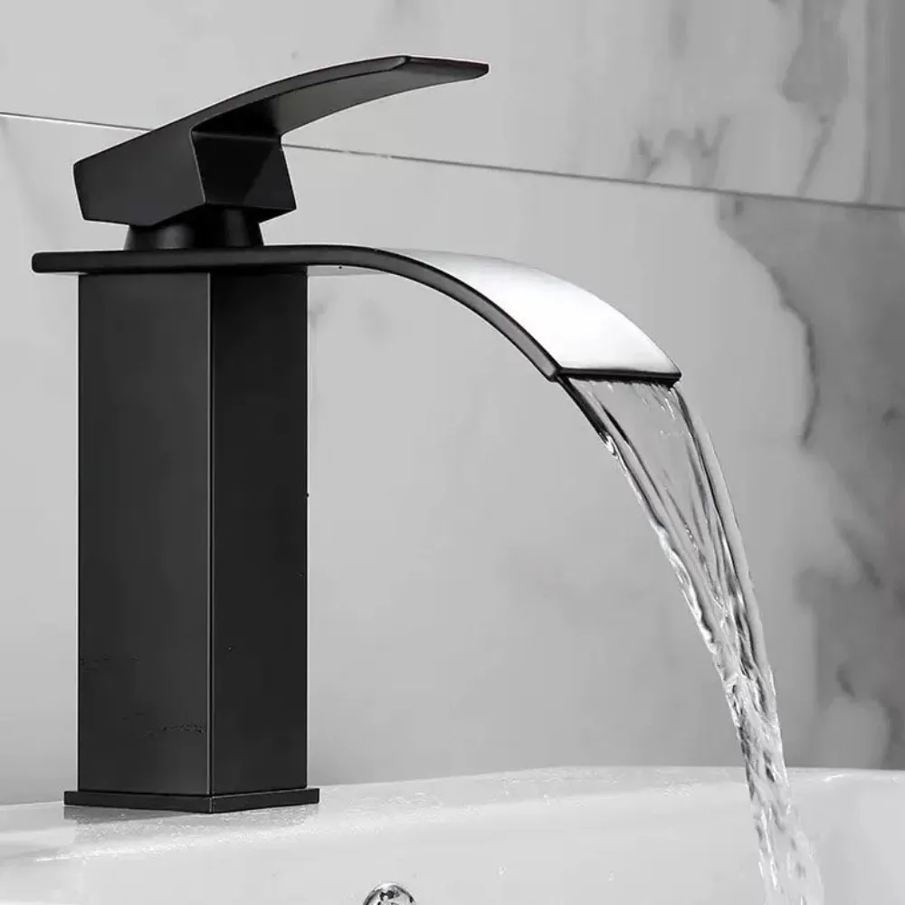 

Простой в эксплуатации смеситель для ванной комнаты с креплением на столешнице, поворотный переключатель с защитой от утечек, смеситель для раковины, квадратный смеситель для раковины, кухонный смеситель для гостевой ванны