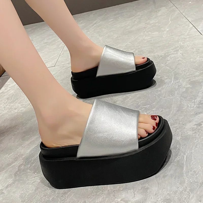 Summer Women Slippers Ladies Beach Flip-Flops Chunky Leather Shoes Wedges Heels Outside Sandals Woman High Platform Slippers 8CM