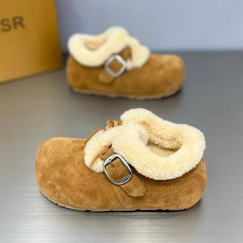 

Женские ботинки на меху, зимние замшевые модные женские ботинки на плоской подошве, трендовые ботильоны, 2022, короткие плюшевые уютные хлопковые туфли, новые женские ботинки