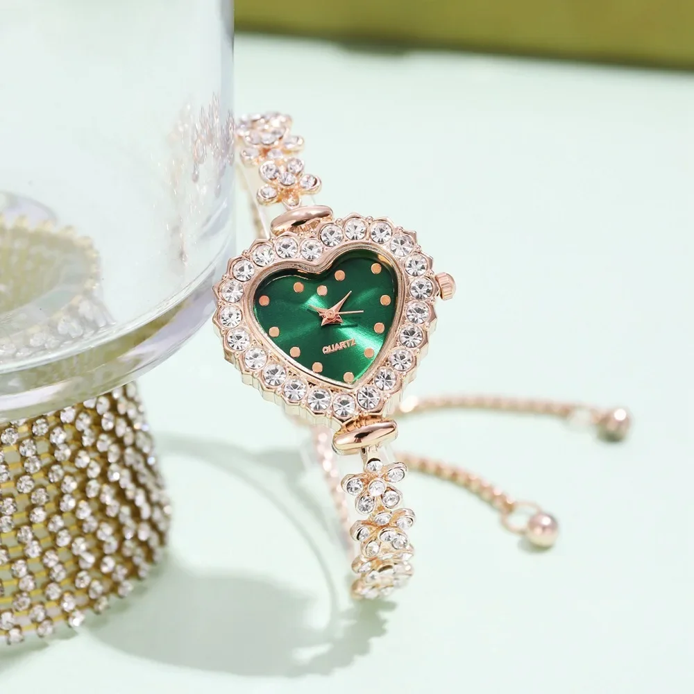 Luxury Rhinestone Women Bracelet Watches Heart Shape Small Dial Quartz Wristwatch Steel Female Watch Montre Femme Wholesale
